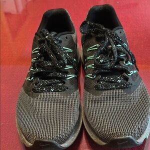 Nike Black and Teal Women's Sneakers